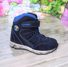 Kozne sportske cipele